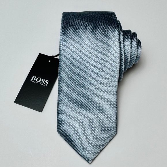 NWT BOSS 100% Silk Tie Light Blue with Grey and Silver - Picture 2 of 7